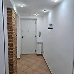 Simone Cupolas View Lejlighed *
