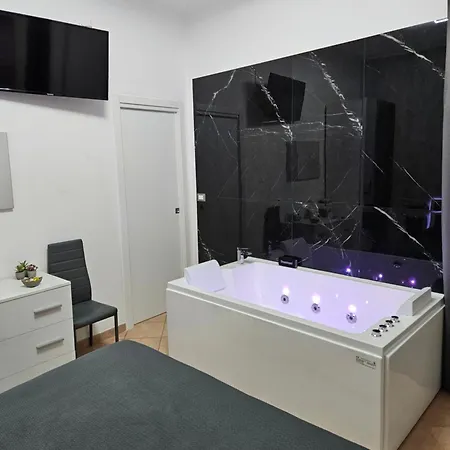 Simone Cupolas View *