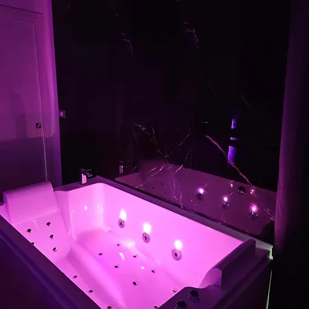 Simone Cupolas View *