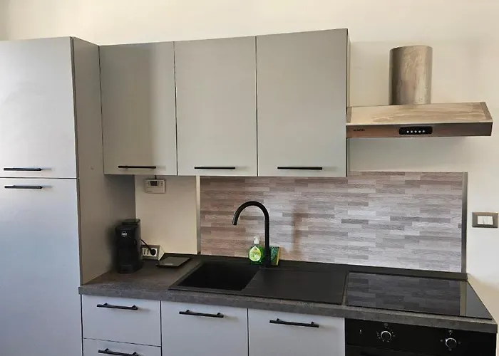 Simone Cupolas View *