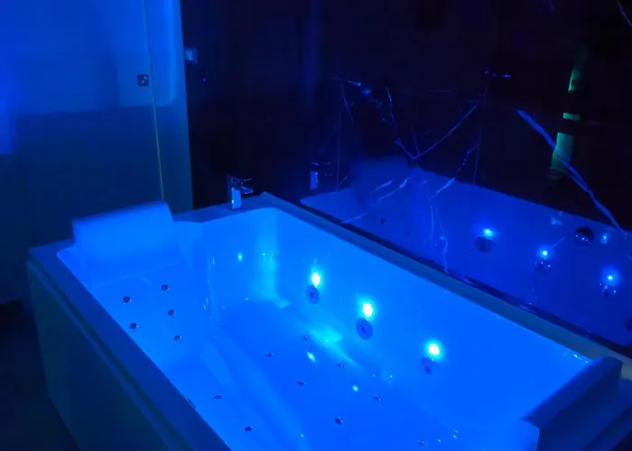 Simone Cupolas View *