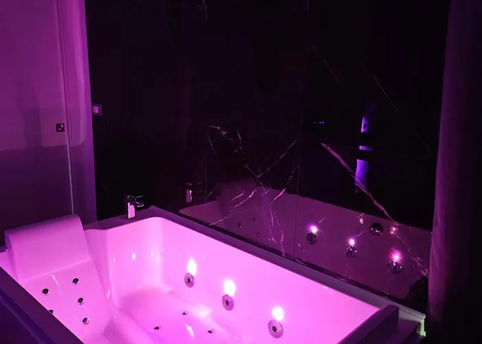 Simone Cupolas View *